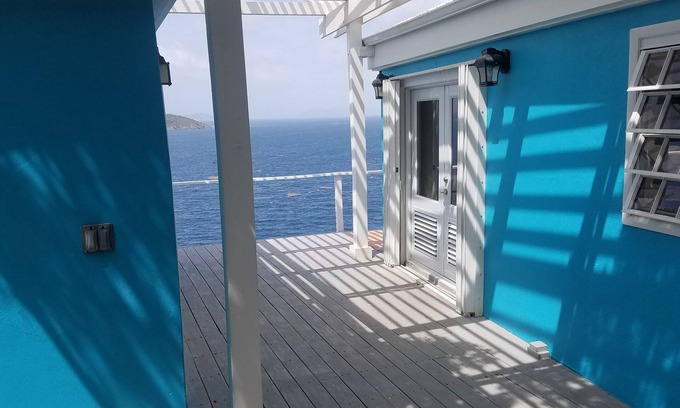 Peterborg Casa | Oceanfront Villa for Two, Spectacular Views, Private Pool