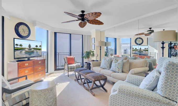 Charleston County Casa | Oceanfront w/ Pool + Beach Access & Balcony View | 312 B Shipwatch by AvantStay