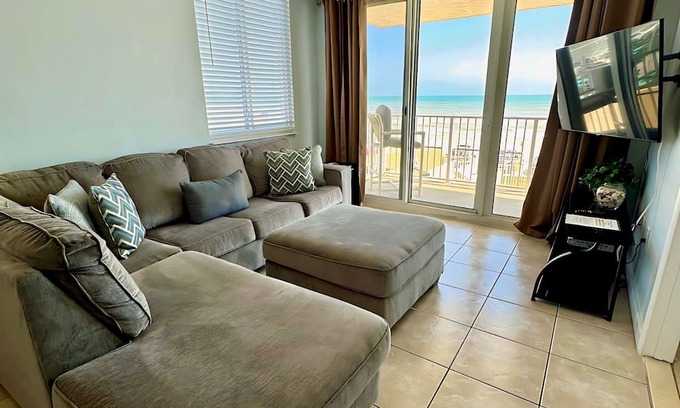 New Smyrna Beach Condominio | Oceania Beach Club