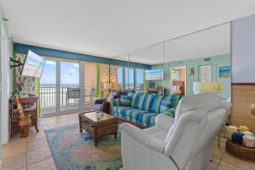 New Smyrna Beach Casa | Oceania Plaza 202
