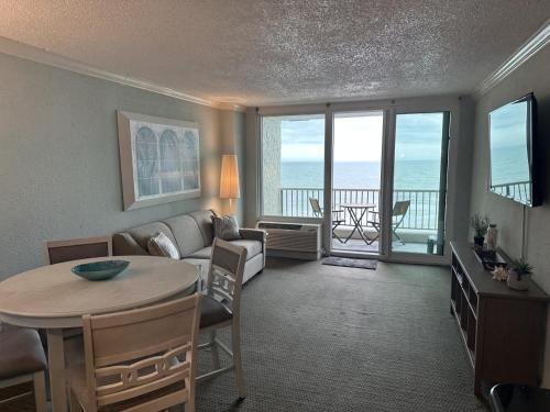Almont Casa | Oceans Edge Escape