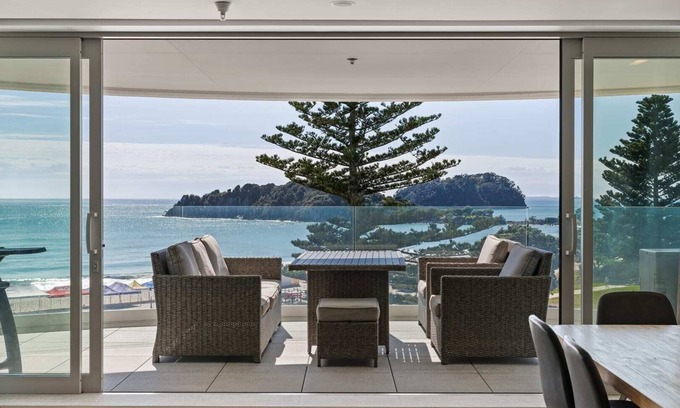 Mount Maunganui Apartamento | Oceanside Bliss + Impresionantes vistas al mar + Ubicación