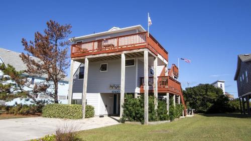 South Nags Head Casa | Oceanside, Close to beach, Sunroom, Carport, SNH351, Sea Sharp
