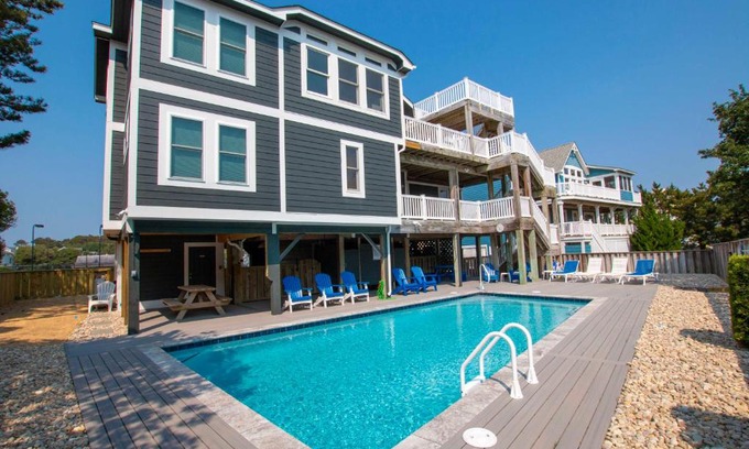 Corolla Light Casa | Oceanside, Close to Community Amenities, Private Pool, 600 ft to Beach Access, 216, Beach Ball