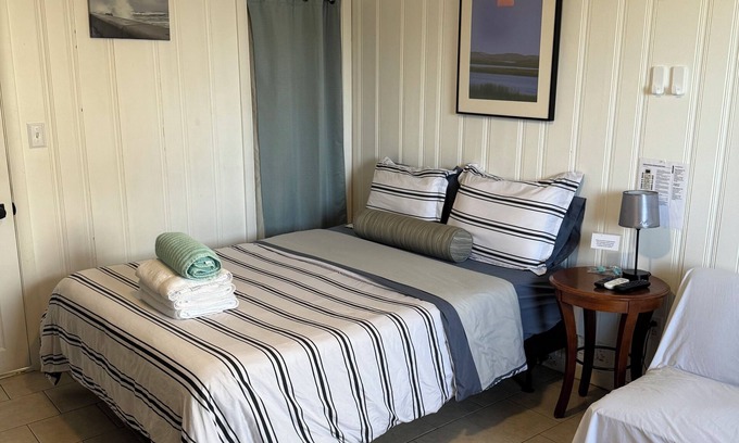 Hampton Apartamento | Oceanside Studio! La mejor ubicación!