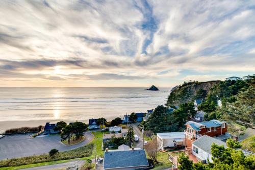 Oceanside Casa | Oceanside Oasis