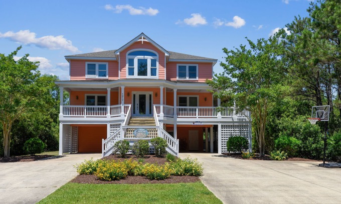 Ocean Hill Casa | Oceanside: Piscina privada, bañera de hidromasaje, sala de juegos, se admiten perros Sábado a sábado