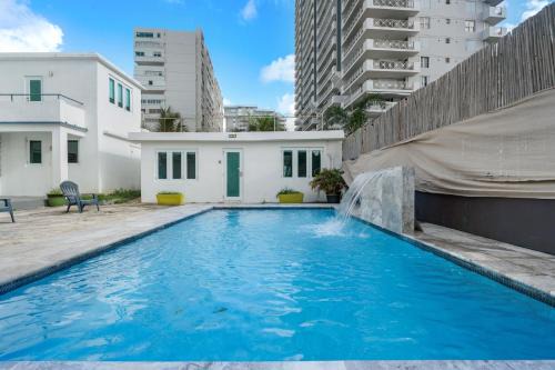 Punta Las Marias Apartamento | Oceanside Swimming Pool Parking