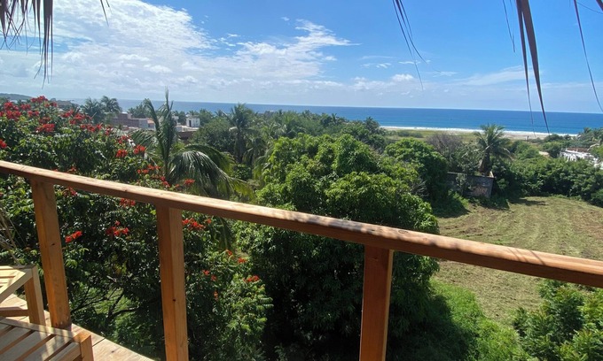 Santa María Cabina | Oceanview cabin with AC in Brisas de Zicatela - 2 bedrooms