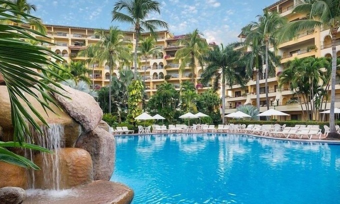 Marina Vallarta Condominio | Oceanview Condo Vela Vallarta 2 Bedroom Condo by RedAwning