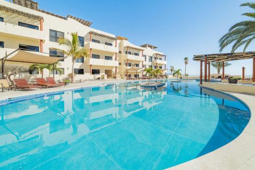 La Ventana Casa | Oceanview condo w Resort amenities Steps to Beach