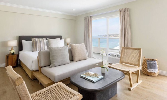 Laguna Beach Hotel | Oceanview Getaway with Private Beach Access & Walkable Laguna Eats