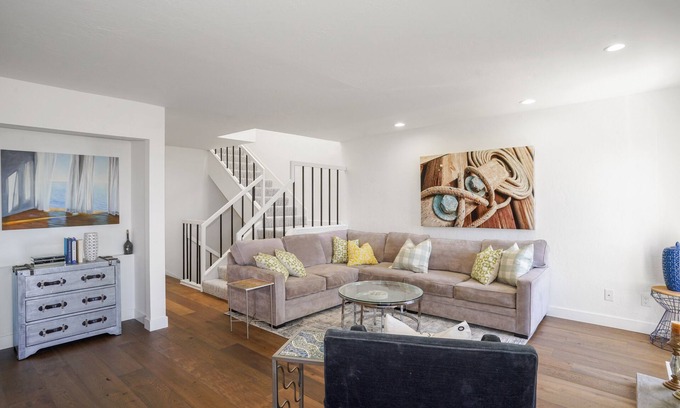 Del Mar Heights Casa | Oceanview Home with the Surf & Sand Lifestyle!!!