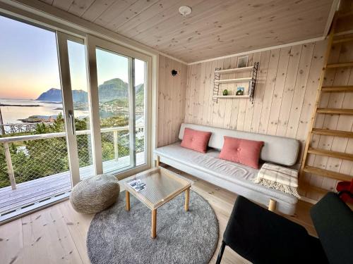Sørvagen Casa | Oceanview Mini-House - Stunning Views