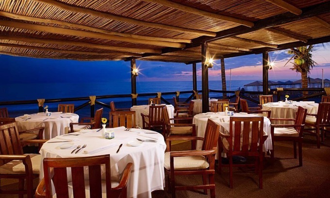 Marina Vallarta Complejo | Vista al mar de un dormitorio, kit equipado, servicio de limpieza, balcón.
