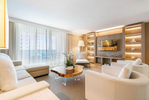South Beach Apartamento | Oceanview Private Condo at 1 Hotel & Homes -1115