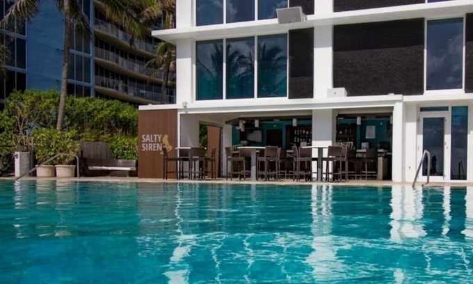 Central Beach Hotel | Oceanview Stay with Pool Close to Fort Lauderdale’s Hotspots - 3 Units