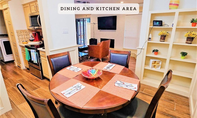 Woodlake - Briar Meadow Casa | Ocee SouthWest Near Sugarland, Galleria, Downtown