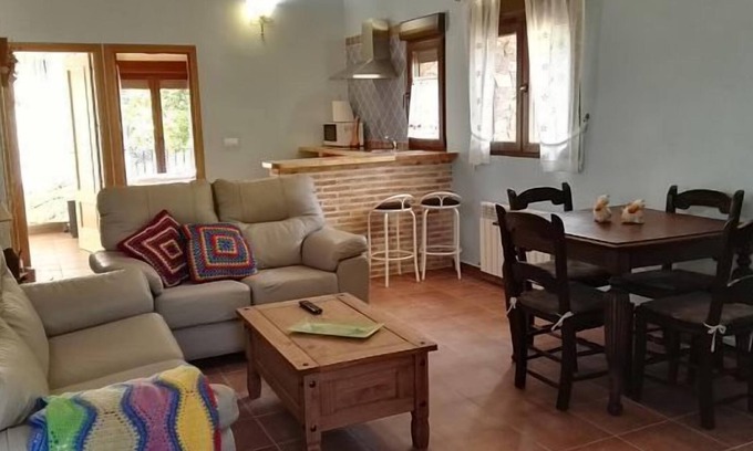 Tamajón Apartamento | Apartamentos rural Ocejón para 4 personas (palancares)