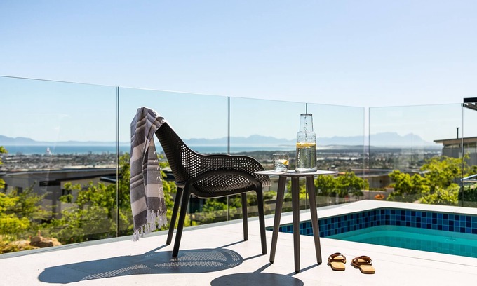 Helderberg Rural Casa | Ocen View Unsere neu Erbaute Villa mit Wahnsinns Aussicht, Grill und Pool