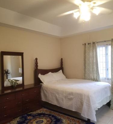 Ocho Rios Apartamento | Ocho Rios Town Center Apt.