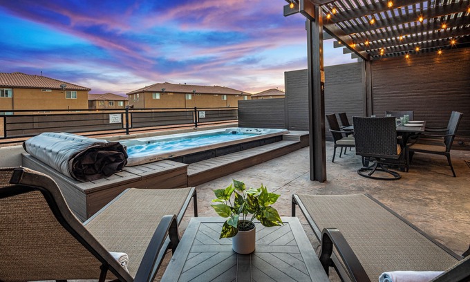 Ivins Casa | Ocotillo Springs 54 | Adventure Retreat | Private Swim Spa