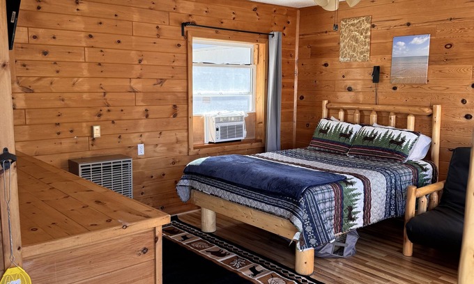 Millersburg Cabina | Ocqueoc Cabin Number Two