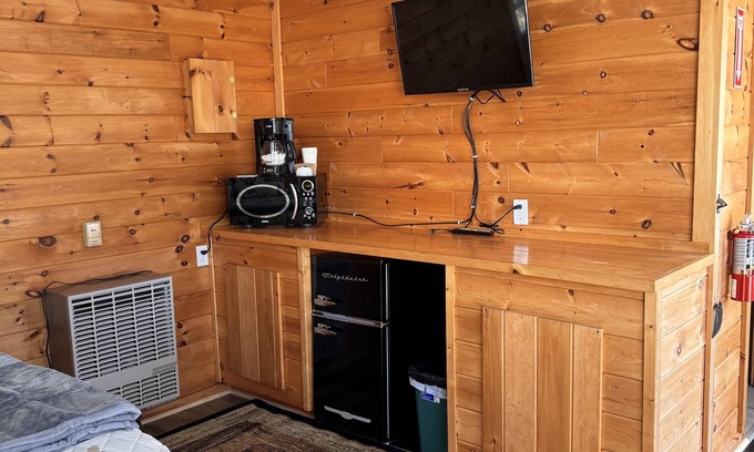 Millersburg Cabina | Ocqueoc Cabin Number Three