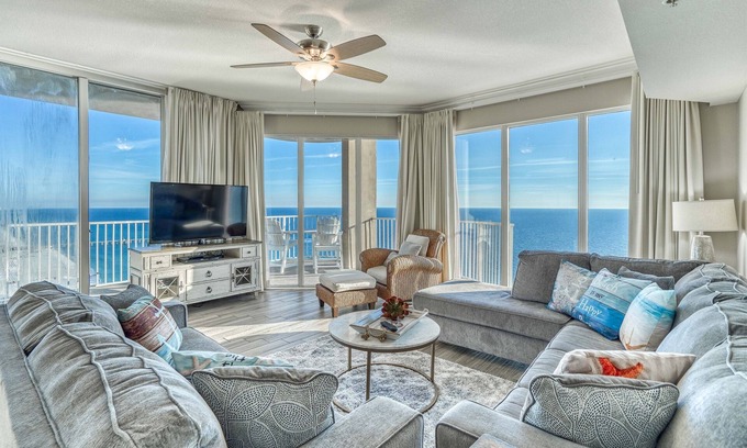 Panama City Beach Complejo | *Oct 4 - 21st Last Min Special!* Beautiful Gulf Front Views!