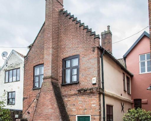Norwich Casa | Octagon Cottage