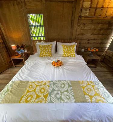 Amlapura Cama Y Desayuno | Oemah Gebagan 78 Pertiwi Room