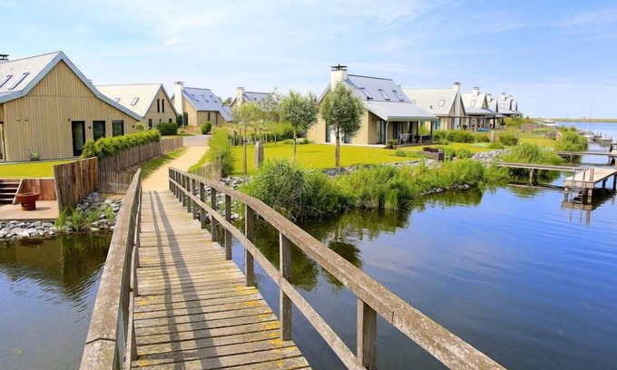 Tholen Casa | Oesterdam Resort by Interhome