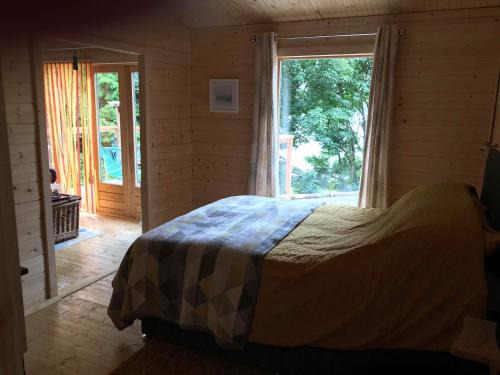 Kilmun Casa | Off Grid 1-Bed Cabin Pets Ok 20 mins to Dunoon