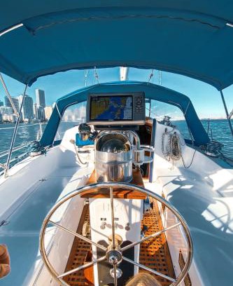 Coconut Grove Alquiler De Eote | OFF GRID Sail