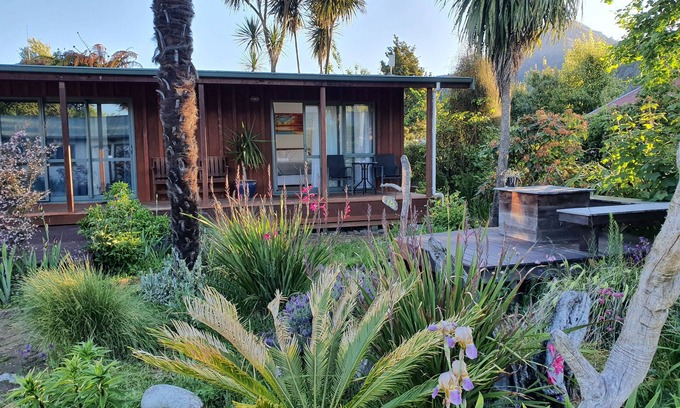 Murchison Cabina | Off The Beaten Trail Accommodation & Bike Tours