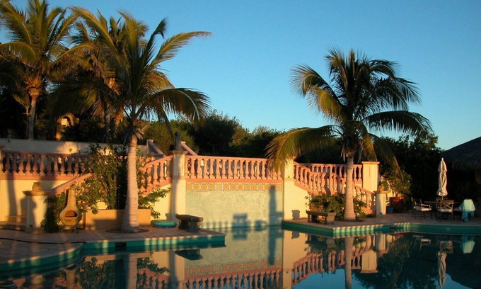 Vinorama Villa | Off-the-grid vivir en un lugar silencioso y recluido.
