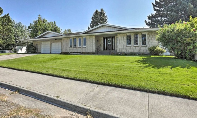 Idaho Falls Casa | Office|Fast WiFi|Garage
