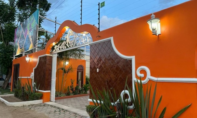 Santa María del Tule Casa | Ohana Accommodations
