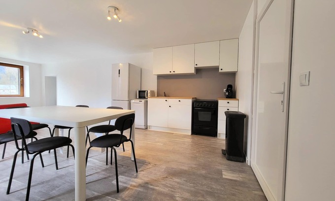 Le Bourg-d'Oisans Apartamento | Oisans Peak House