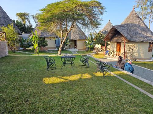 Manyoni Cabina | Oiti Boma Lodge Arusha