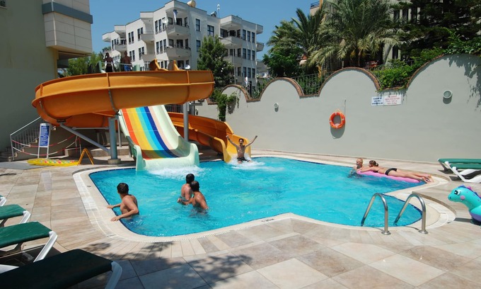 Alanya Apartamento | Okan Tower Apart Hotel
