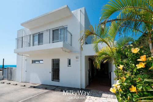Namihira Villa | Okinawa Milky Way