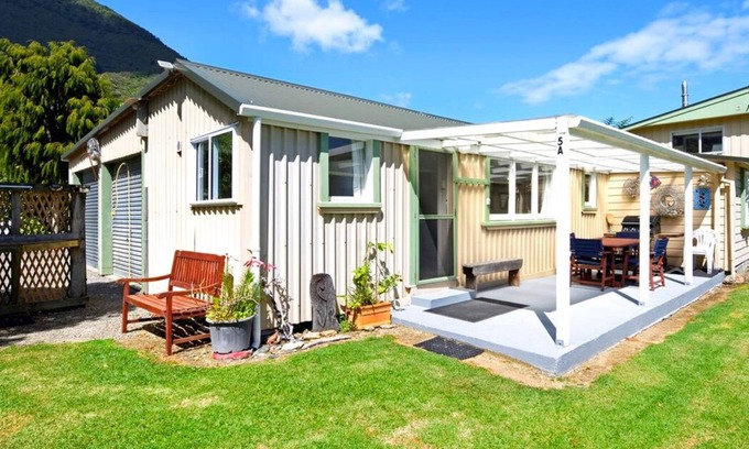 Okiwi Bay Cabaña | Okiwi Bay Cosy Cottage