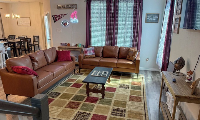 Wellborn Casa | Ol’ Sarge approved house in Aggieland