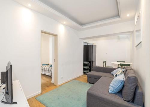 Santa Engracia Apartamento | Ola Lisbon - Alfama III