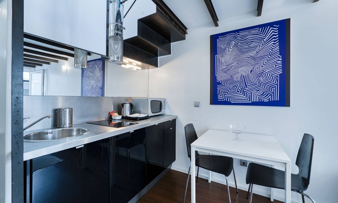 Bonfim Casa | Olala Fine Arts Studios