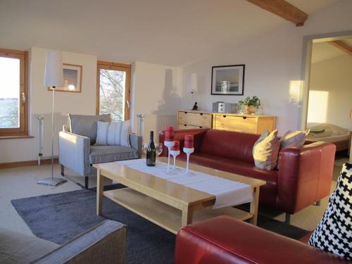 Tating Casa | Oland