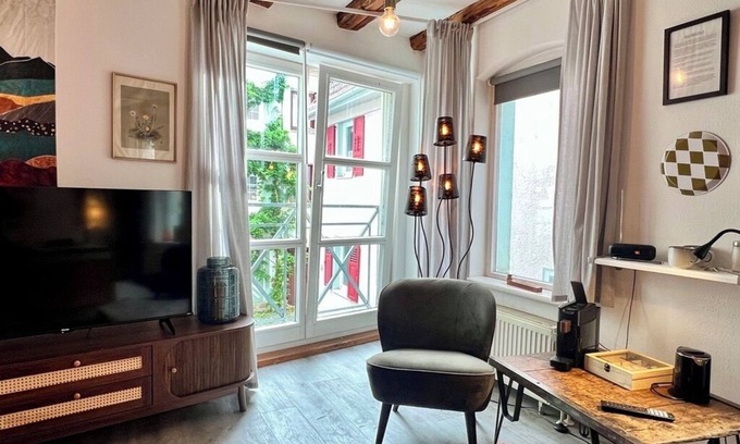 Innenstadt Apartamento | Old building suite for 2 persons very central in historic old town