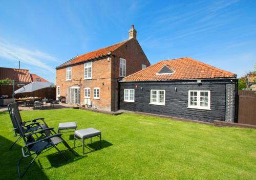 Bacton Casa | Old Cottage The Log Cabin