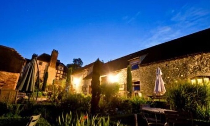 Downton on the Rock Casa | Old Downton Lodge